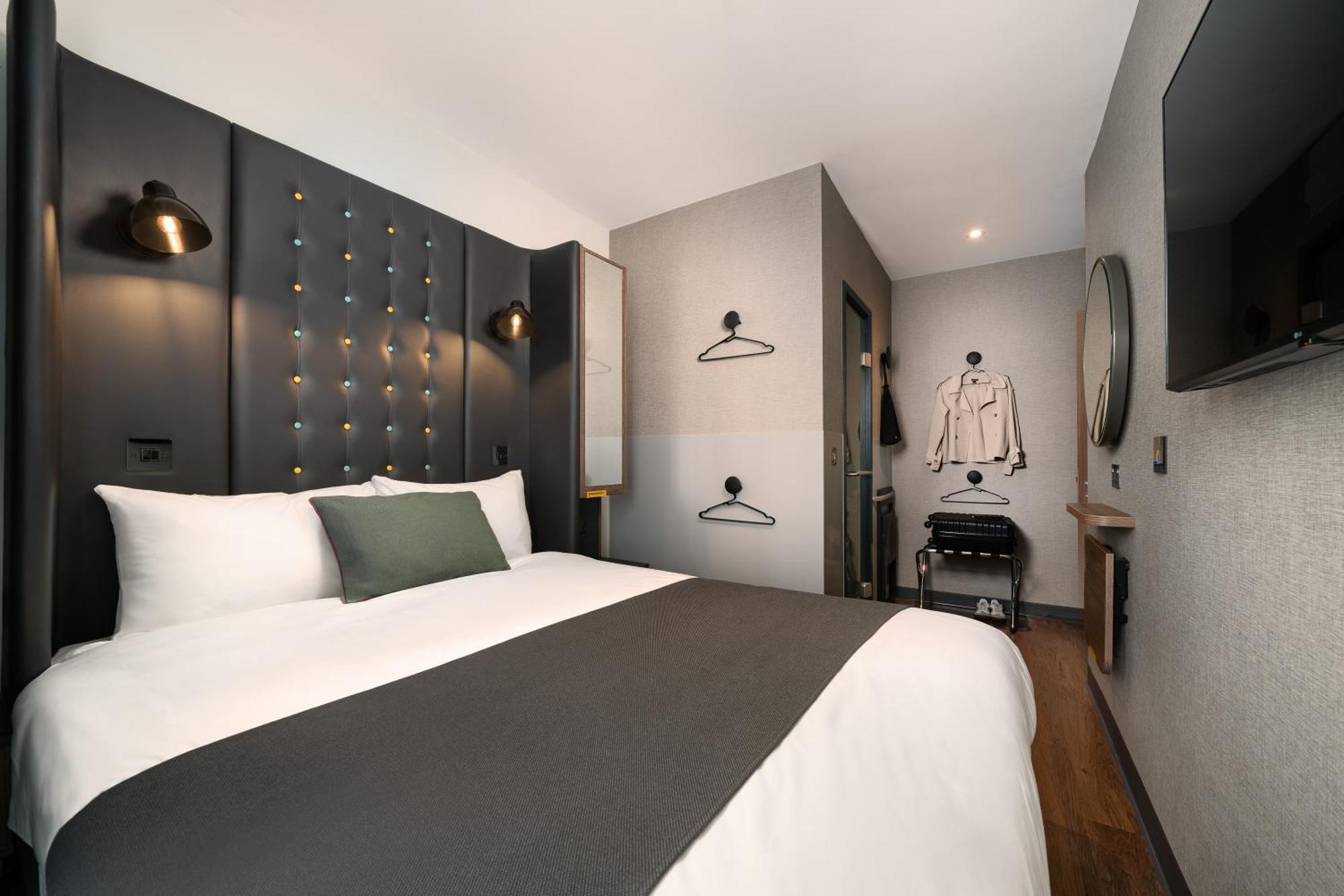 Point A Westminster 3* London