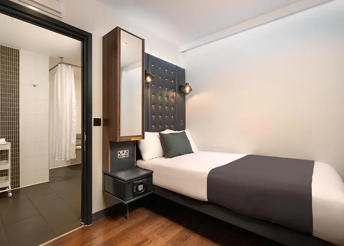 Point A Hotel London Westminster